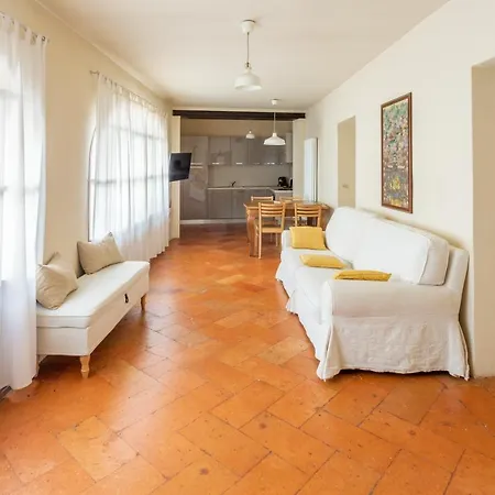 Appartamento Palazzo Mia By Icasamia